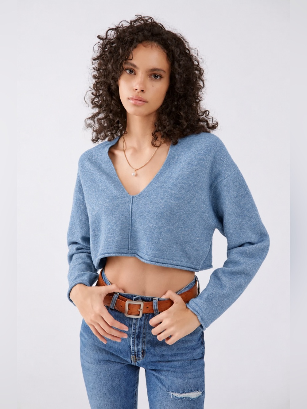 Urban Outfitters BDG Valeria Cropped Sweater Light Blue V-Neck Small Loose Fit